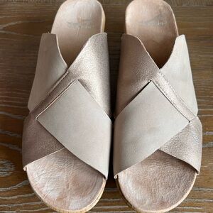 EUC: Dansko Miri Slip-on Sandals (size 40)